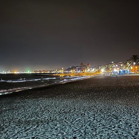 Sea View Apartment Malaga Luaran gambar