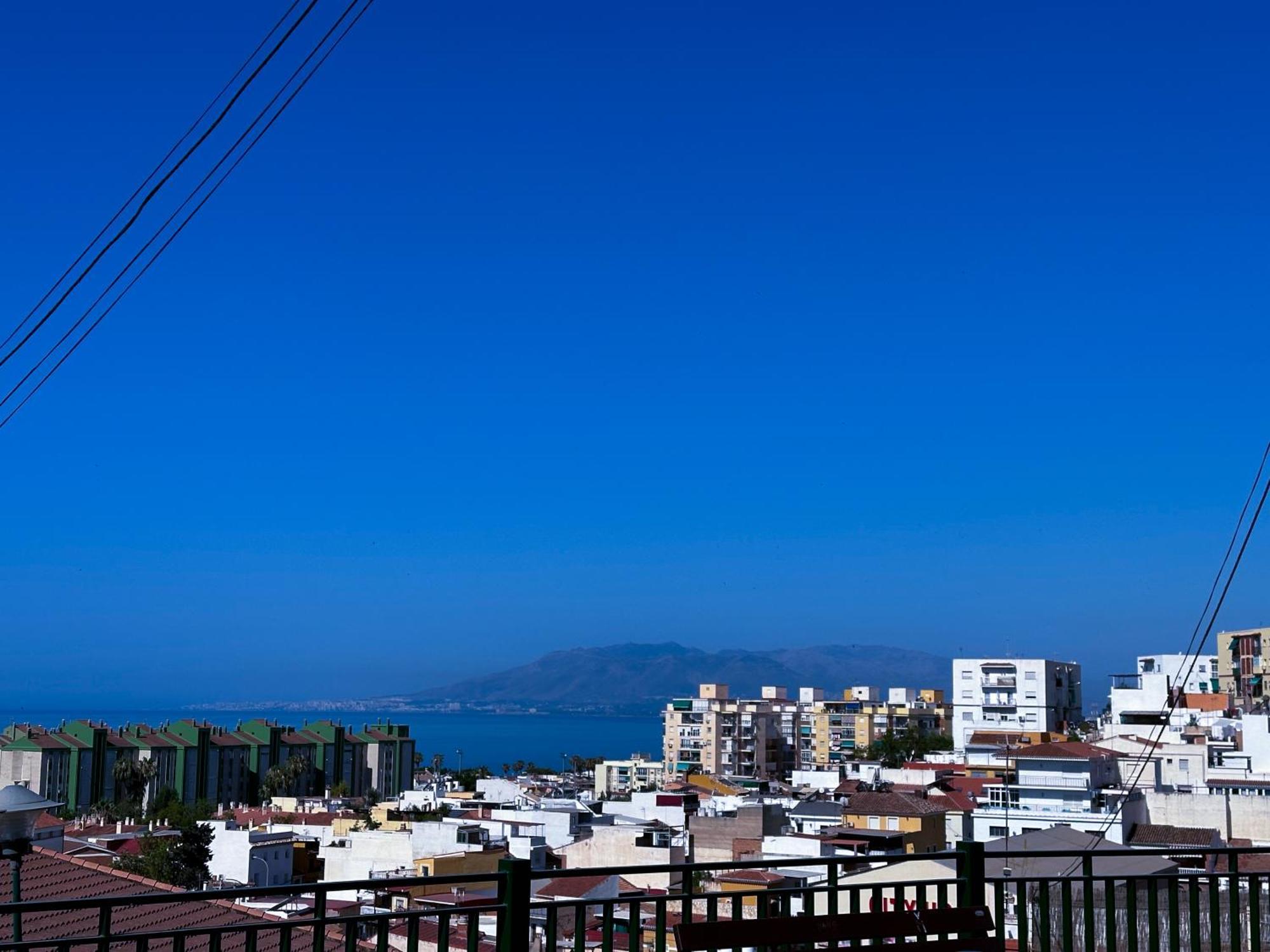 Sea View Apartment Malaga Luaran gambar